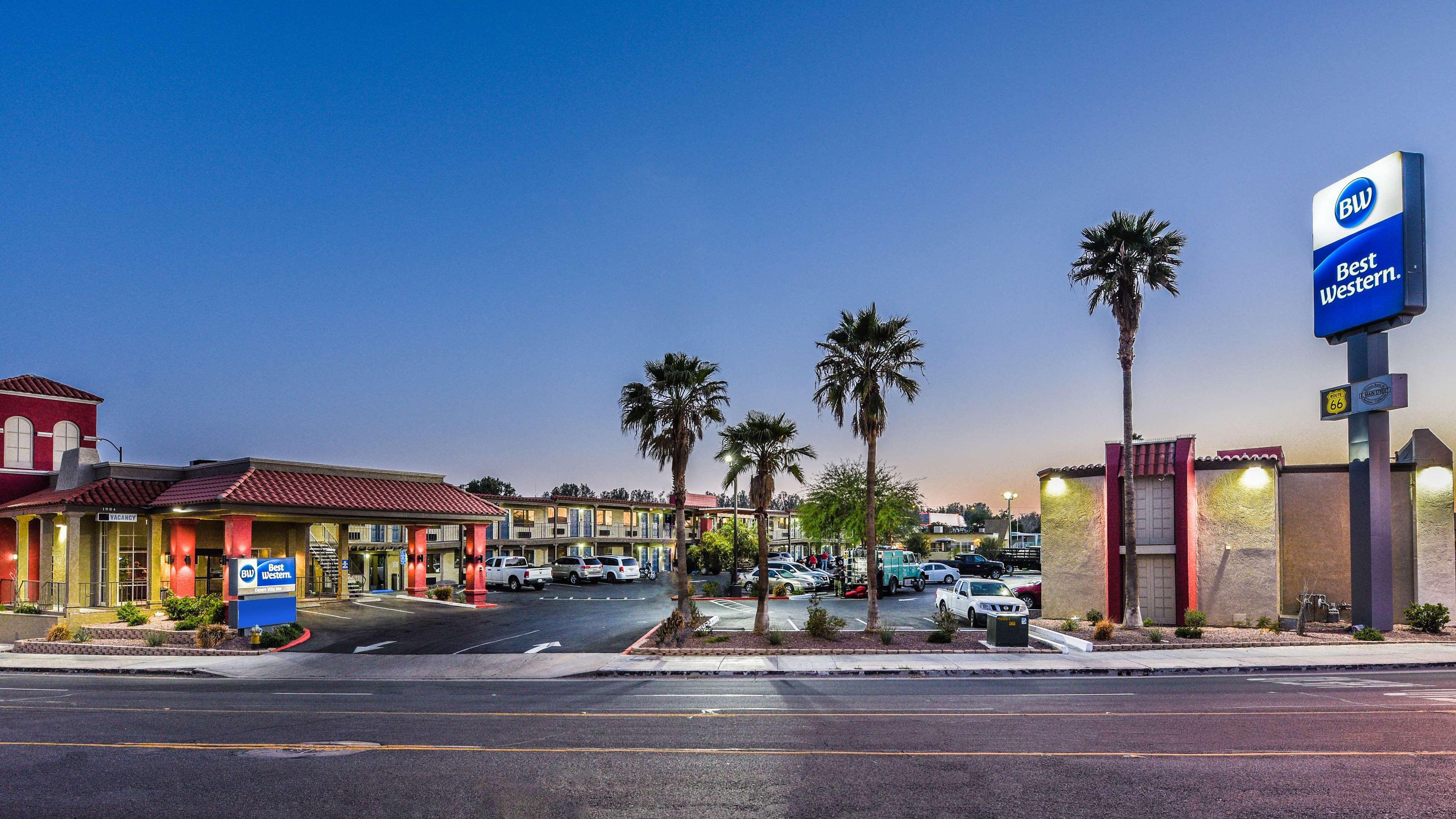 Best Western Desert Villa Inn Barstow Extérieur photo